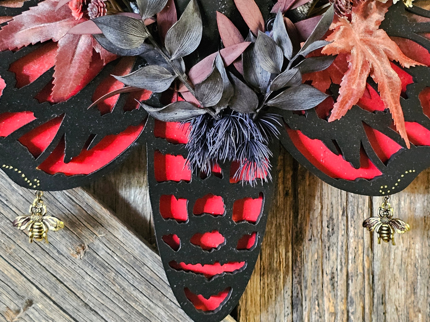 Antler art laser - Roe deer on Death-head moth frame