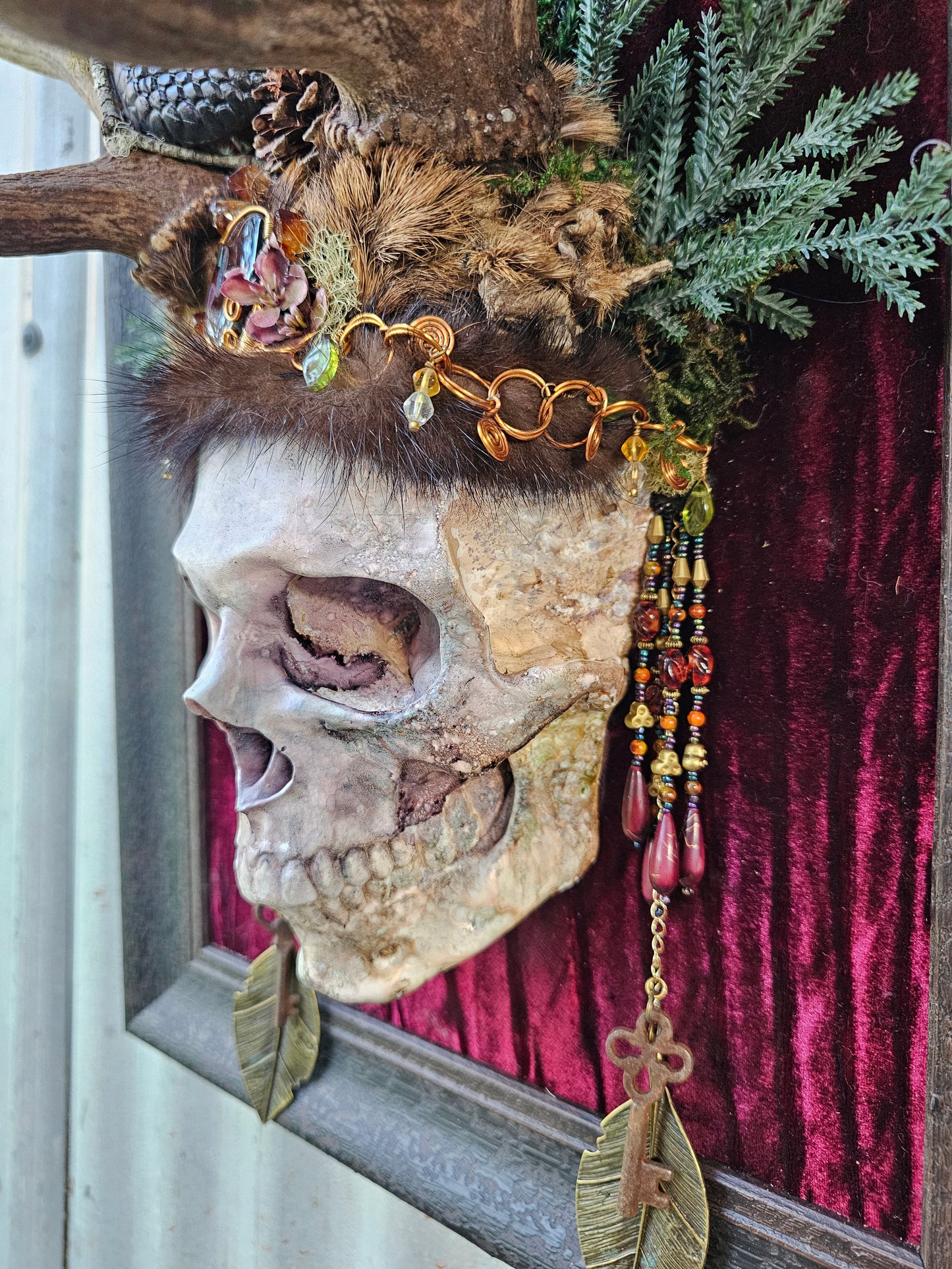 Deer antlers - Fallow deer with human skull and snake art