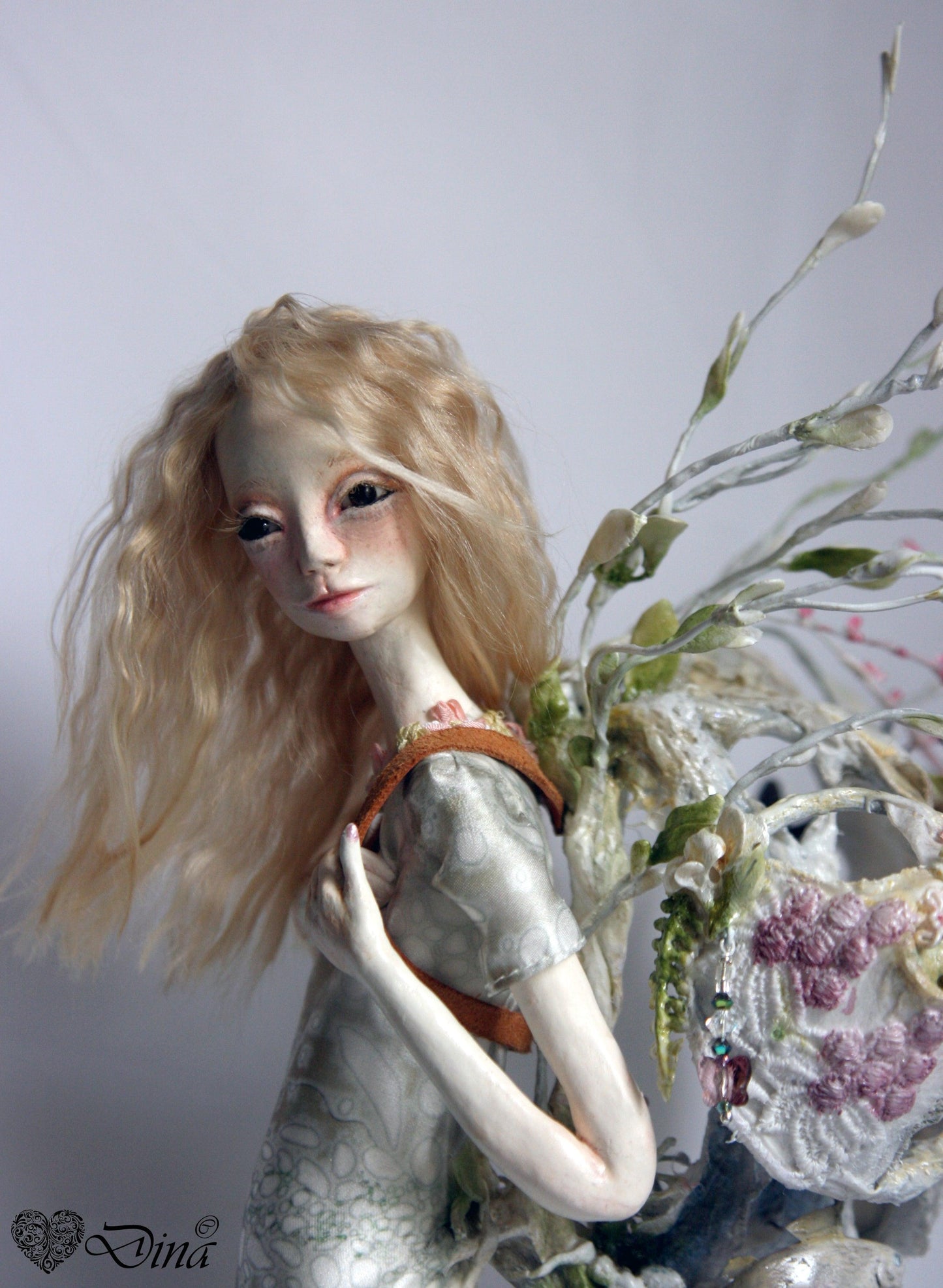 SOLD - 'Tamyka’s Home' – hybrid snail-girl art doll by Dina - That Creative Feeling