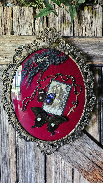 Frame vintage - Brass Italian Gothic bubble frame with butterflies