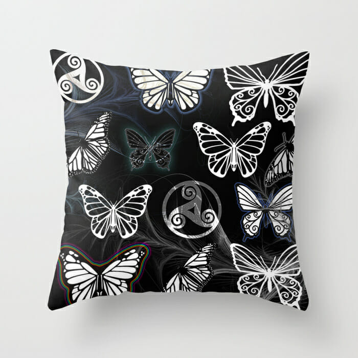 butterfly dreams black - pillow